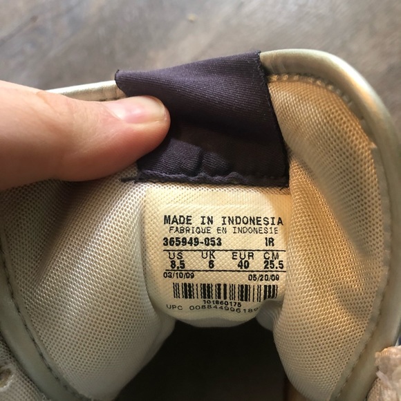 Nike silver cheetah print, pink & purple sneakers - Picture 6 of 6